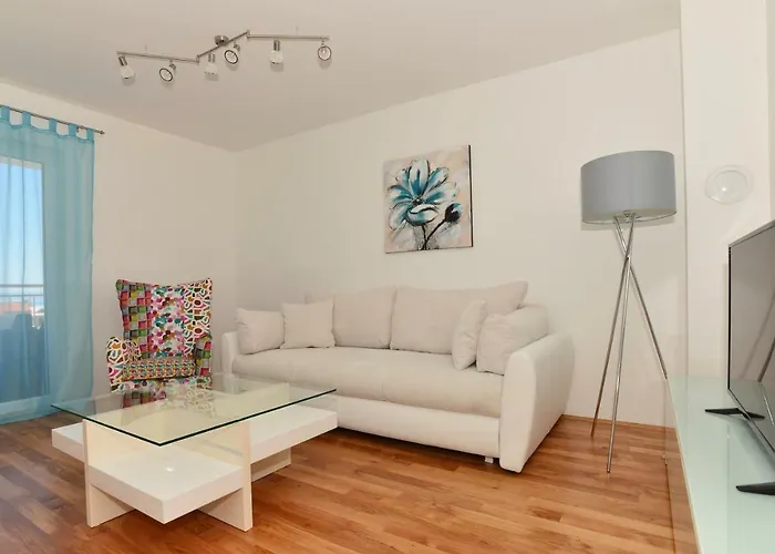 Dominik Apartman Makarska