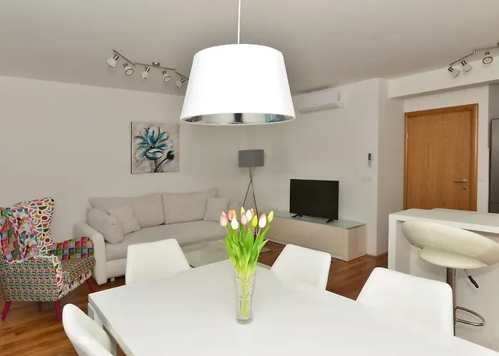 Dominik Apartman Makarska