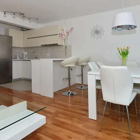Dominik Apartment